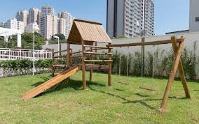 Simone Lobo - Corretora de Imóveis